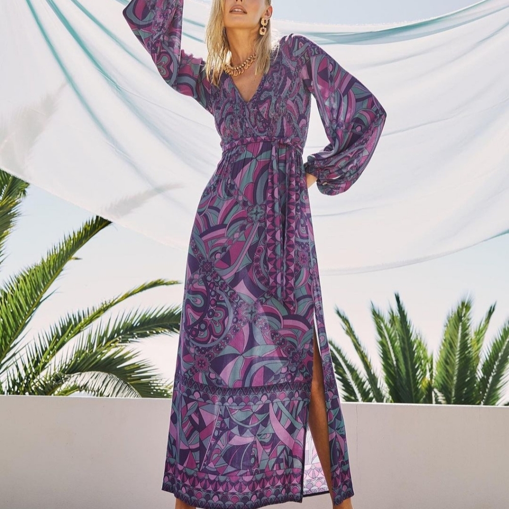 BNWT Nine Lives Bazaar Zilla Gown in Berry Bang, size AU8, Kaleidoscope Eyes